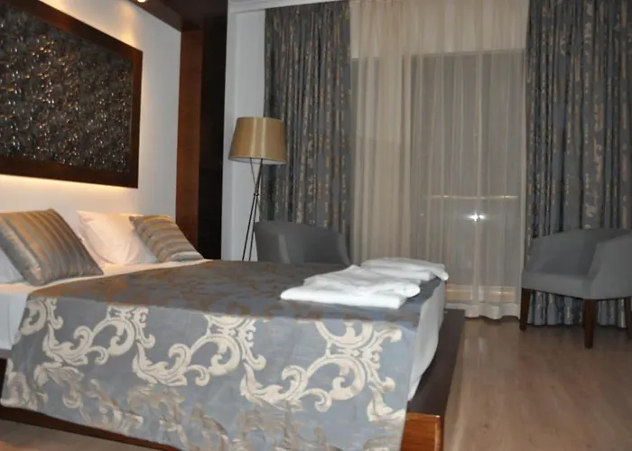 Standart İki Kişilik Oda